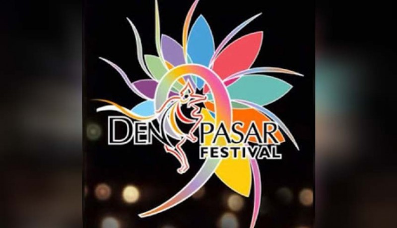 www.nusabali.com-pemasangan-dekorasi-denpasar-festival-gajah-mada-timur-dan-veteran-ditutup