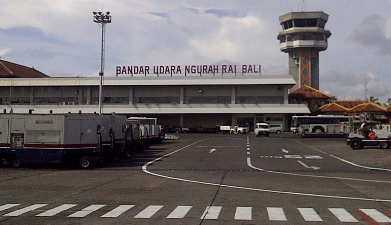 www.nusabali.com-bandara-layani-3-extra-flight-saat-natal
