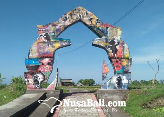 Nusabali.com - desa-sukawati-miliki-jogging-track-lewati-persawahan