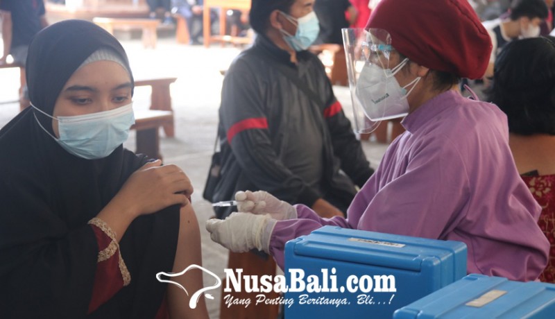 www.nusabali.com-capaian-vaksin-per-hari-menurun