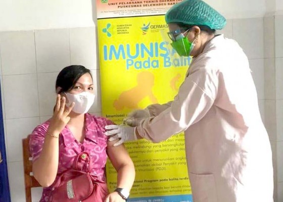 Nusabali.com - stok-vaksin-masih-kurang-dari-jumlah-sasaran