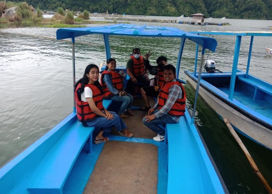 Nusabali.com - boat-penyeberangan-danau-batur-kintamani-boat-center