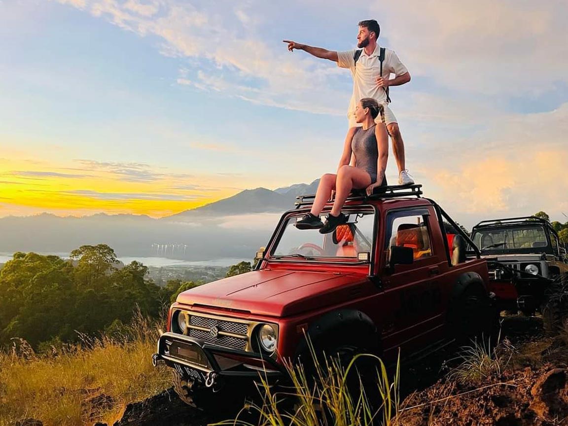 Paket Wisata Mount Batur Jeep Adventure - Senggol Bali