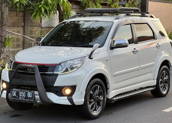 Toyota Rush TRD Ultimo MT 2016 MT Asli Bali Mobil Super Istimewa - Senggol Bali