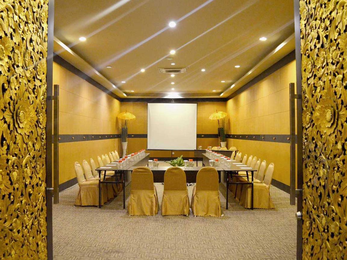 Promo Murah Paket Meeting Room Aston Denpasar Convention Center - Senggol Bali