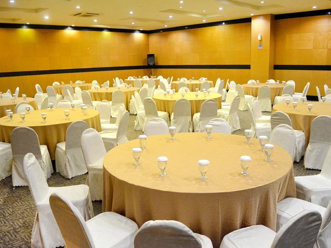 Promo Murah Paket Meeting Room Aston Denpasar Convention Center - Senggol Bali