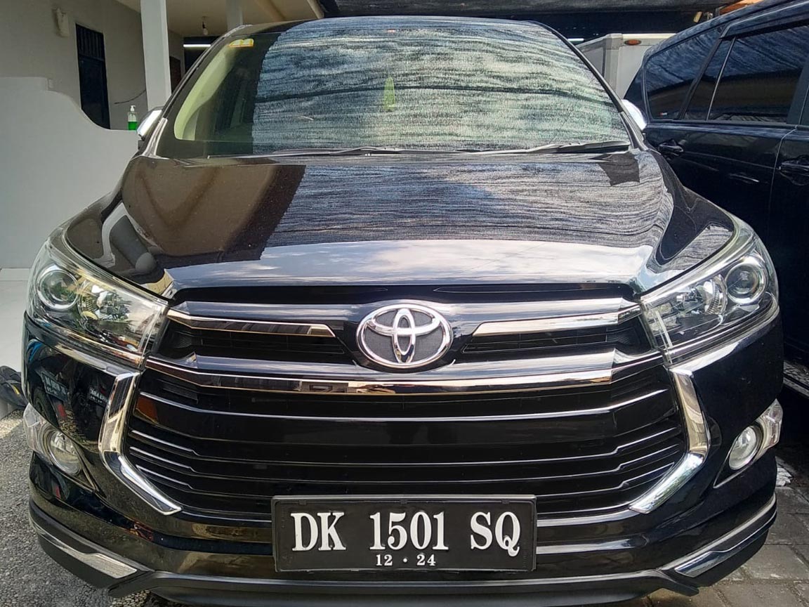 Mobil Dijual Toyota Innova Reborn Venturer Diesel 2019 AT Bali  - Senggol Bali
