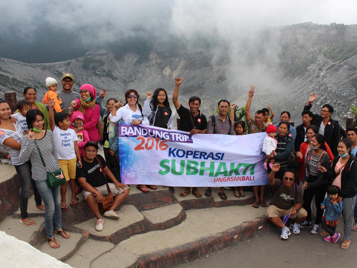 Harga Murah Paket Tirtayatra Gunung Salak Dan Bandung 3 Hari 2 Malam  - Senggol Bali