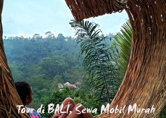 Sewa Mobil Xenia Termurah di Bali untuk tur keliling Bali dengan sopir pribadi - Senggol Bali