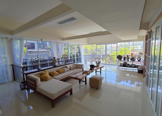 Nusabali.com - dijual-rumah-cantik-siap-huni-lokasi-denpasar-ciung-wanara-renon